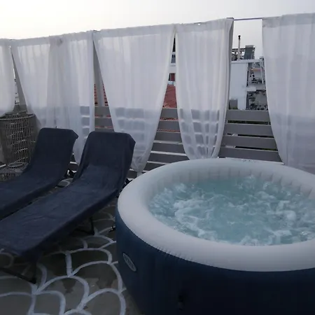 G&m 2 With Jacuzzi خانيا